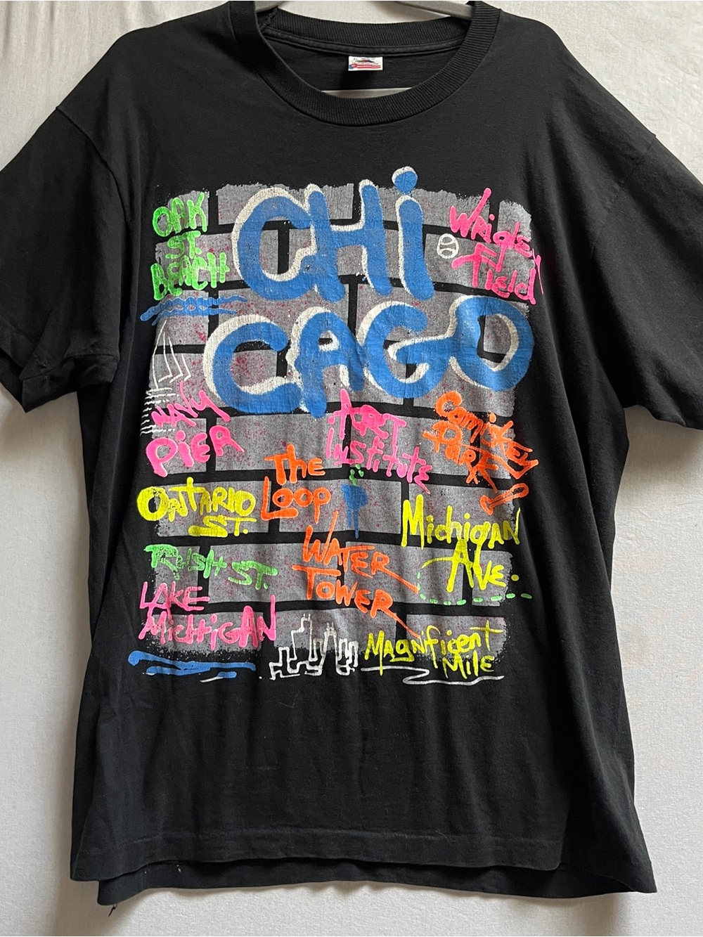 Black Chicago Graphic Tee Neon Lettering Short Sleeve Womens Size XL